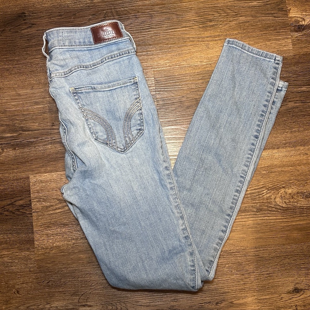 Hollister Ultra High Rise Super Skinny Classic Stretch Denim Jeans Size 3R 26x30